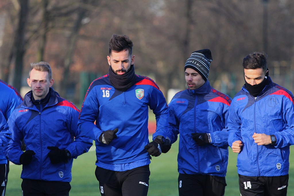 Koniec urlopów. Piłkarze trenera Dominika Nowaka już pracują