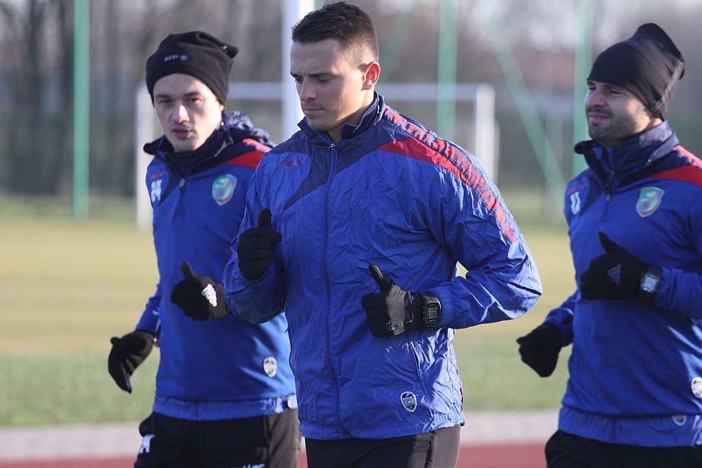 Koniec urlopów. Piłkarze trenera Dominika Nowaka już pracują