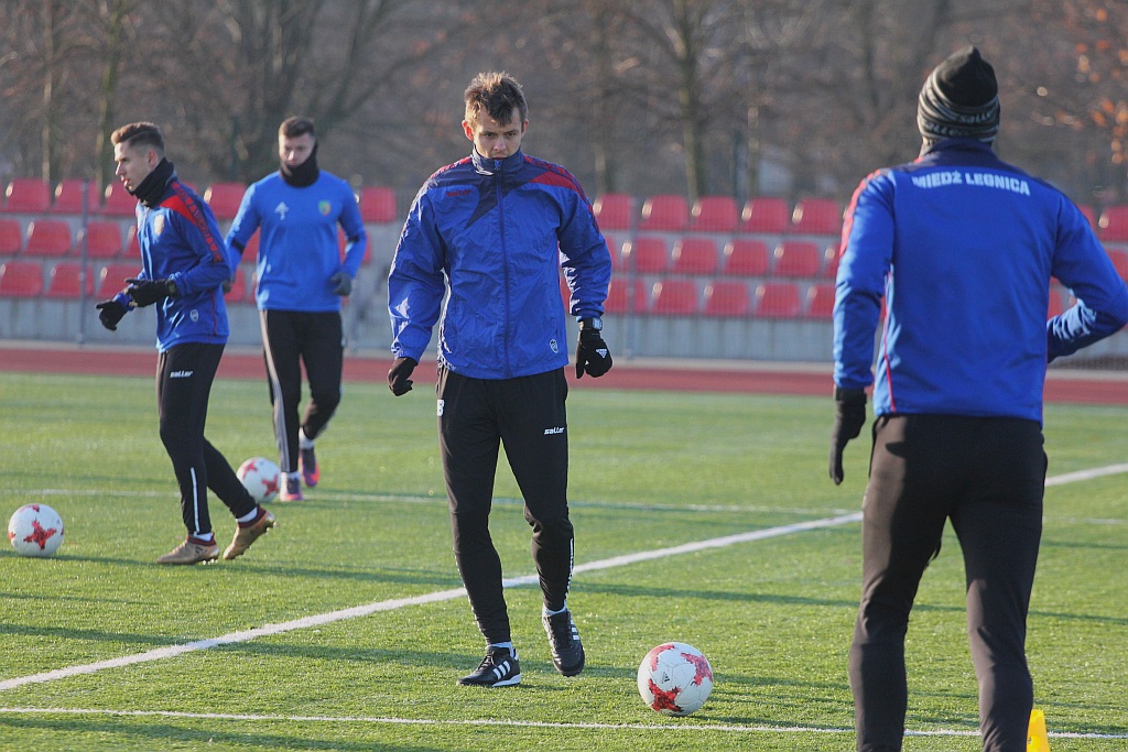 Koniec urlopów. Piłkarze trenera Dominika Nowaka już pracują