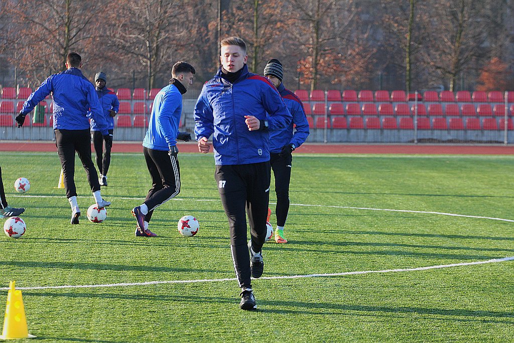 Koniec urlopów. Piłkarze trenera Dominika Nowaka już pracują