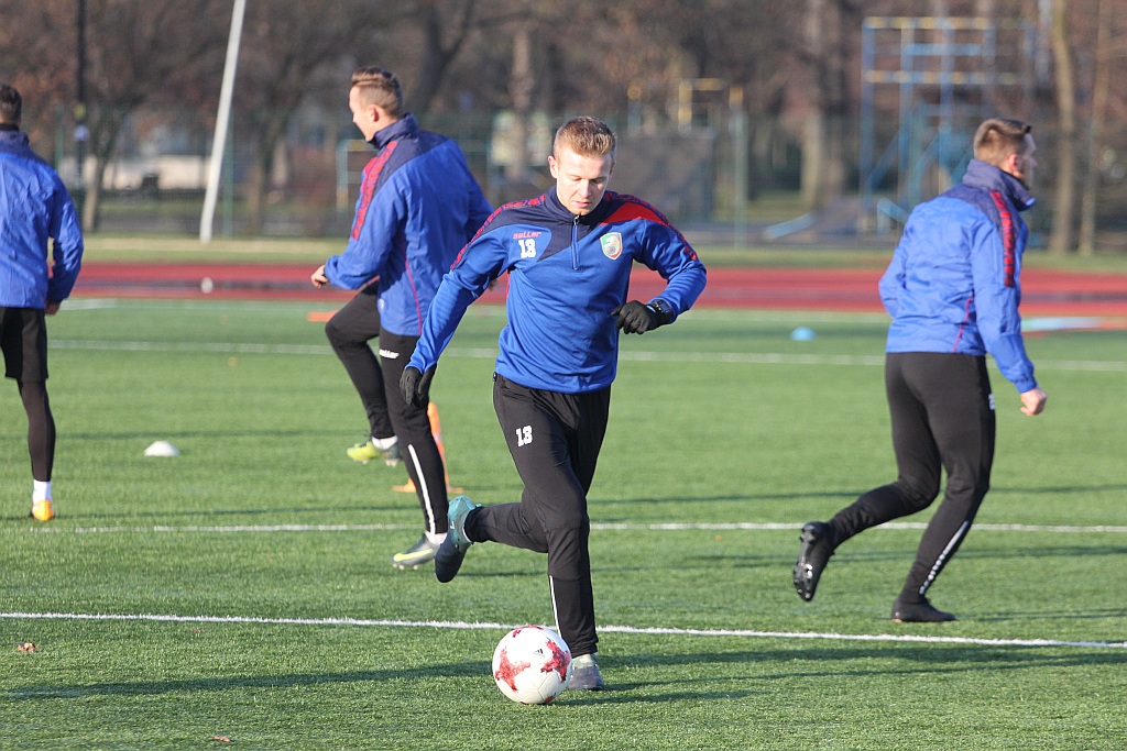 Koniec urlopów. Piłkarze trenera Dominika Nowaka już pracują