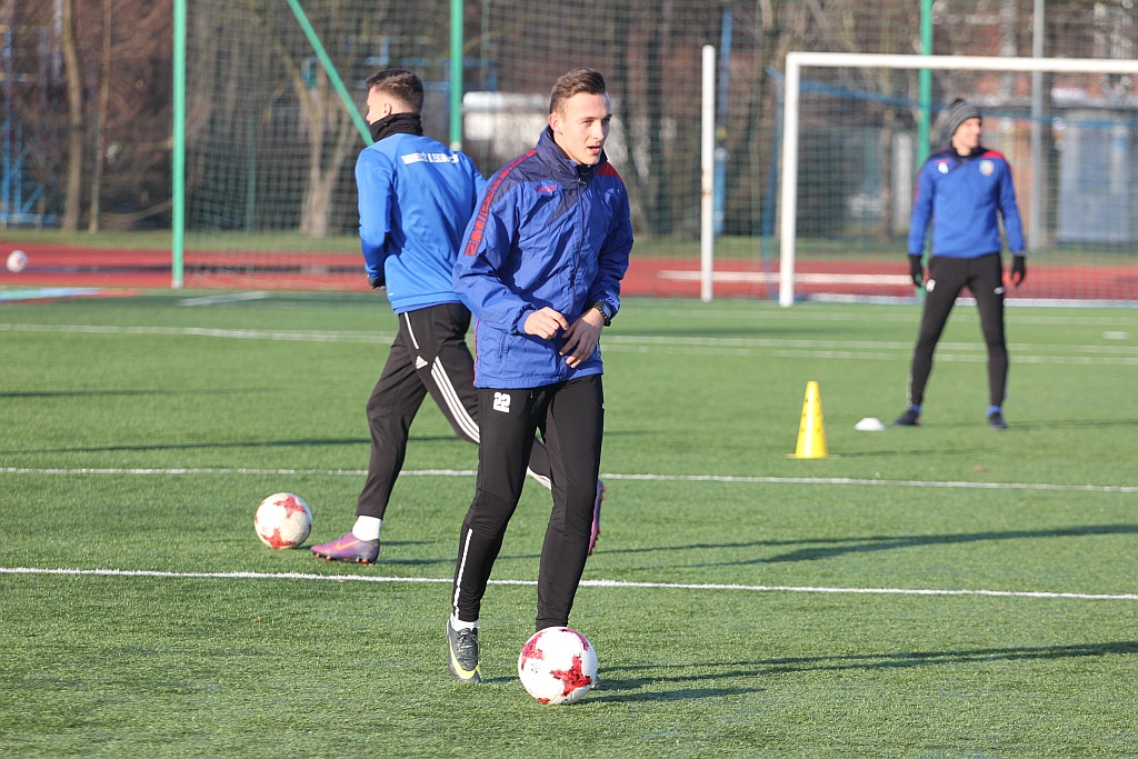 Koniec urlopów. Piłkarze trenera Dominika Nowaka już pracują