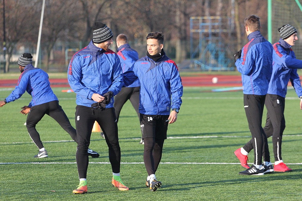 Koniec urlopów. Piłkarze trenera Dominika Nowaka już pracują