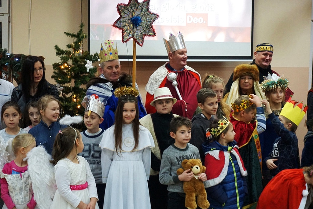 Gmina Ruja przyjęła Orszak Trzech Króli w Wągrodnie