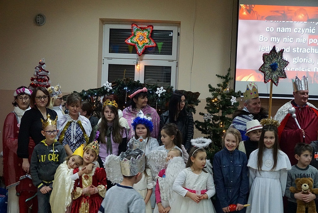 Gmina Ruja przyjęła Orszak Trzech Króli w Wągrodnie