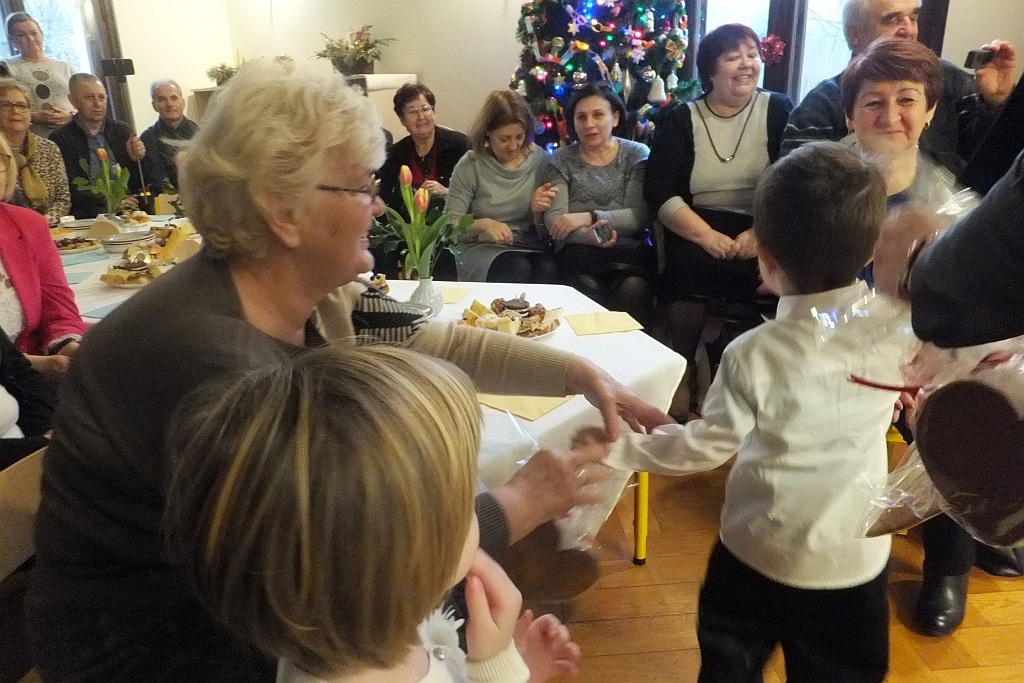 Dzień Babci i Dziadka w Klubie Małego Montessorka