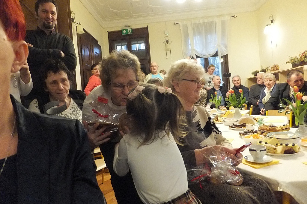 Dzień Babci i Dziadka w Klubie Małego Montessorka