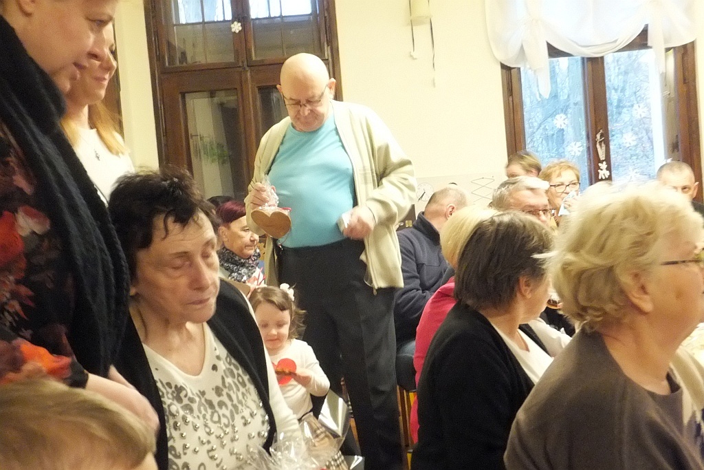 Dzień Babci i Dziadka w Klubie Małego Montessorka