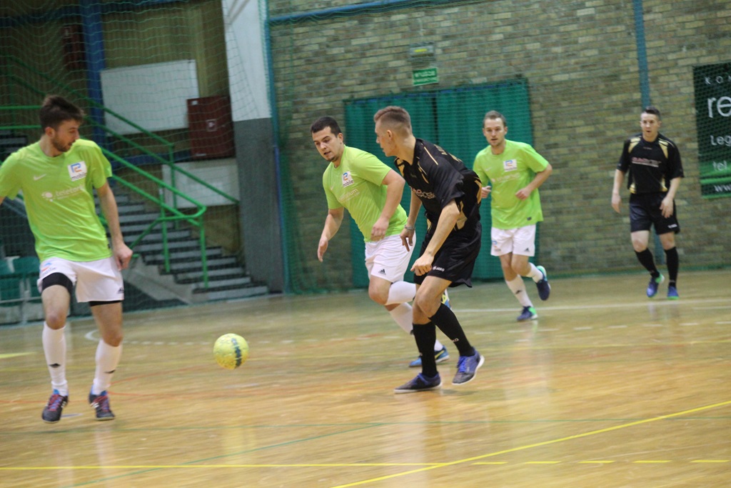 1. LLH: lider sprowadzony na ziemię przez Wietrzak Team