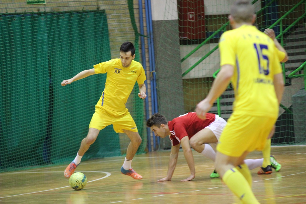 1. LLH: lider sprowadzony na ziemię przez Wietrzak Team