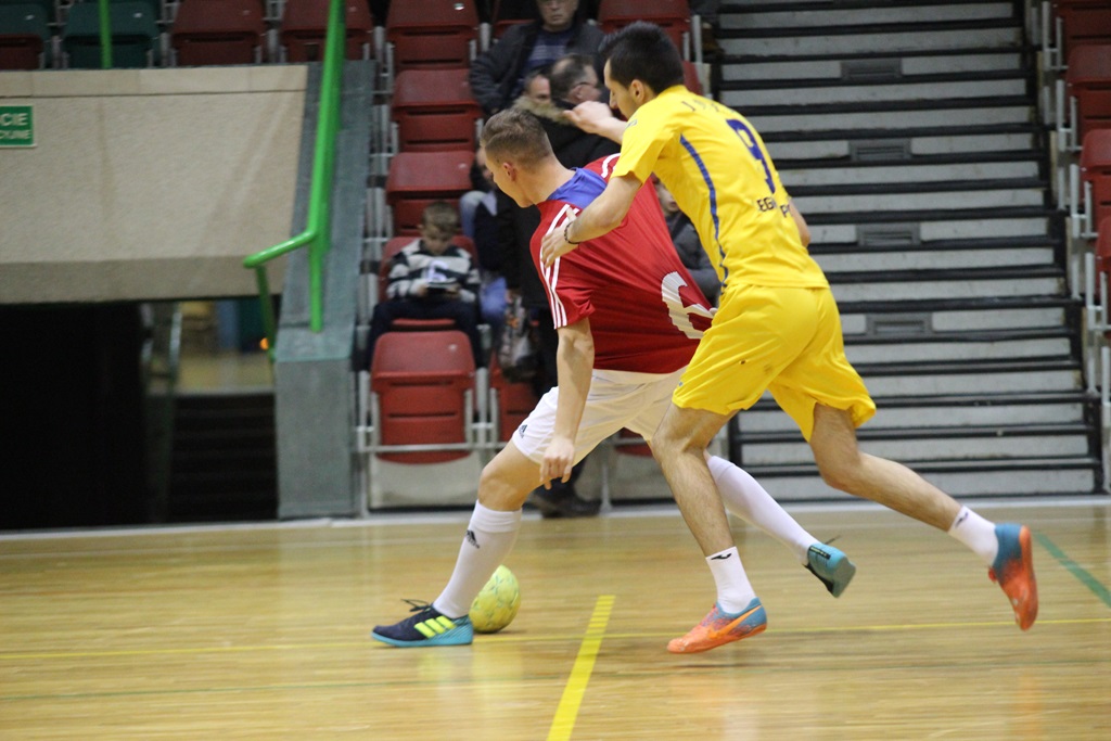 1. LLH: lider sprowadzony na ziemię przez Wietrzak Team