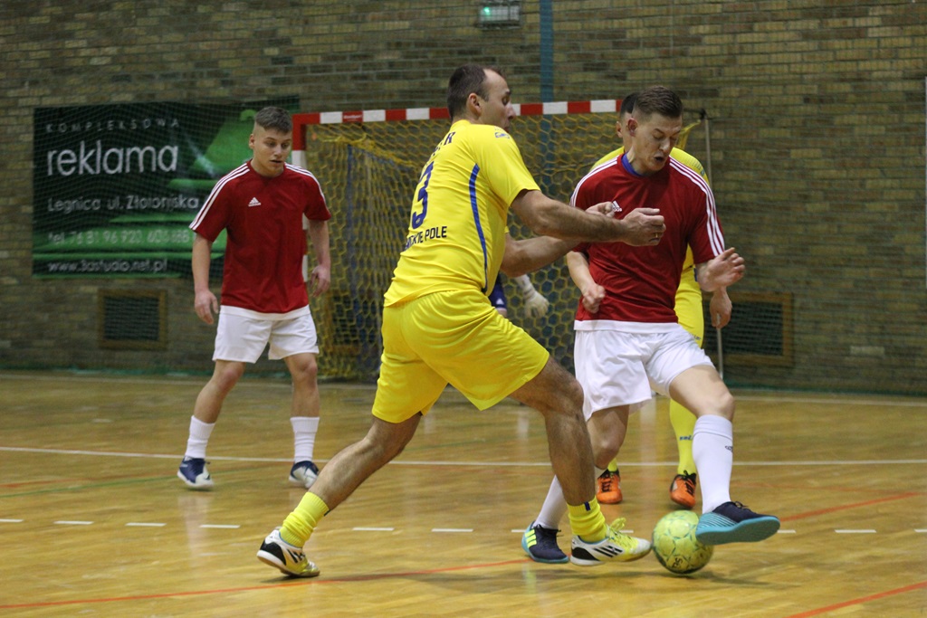 1. LLH: lider sprowadzony na ziemię przez Wietrzak Team