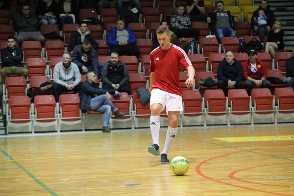 1. LLH: lider sprowadzony na ziemię przez Wietrzak Team