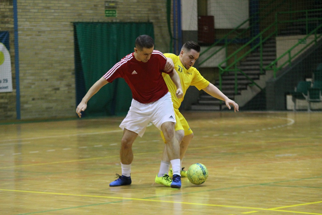 1. LLH: lider sprowadzony na ziemię przez Wietrzak Team