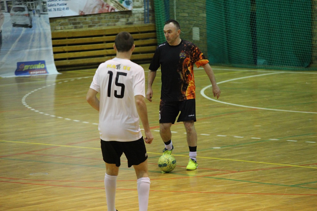 1. LLH: lider sprowadzony na ziemię przez Wietrzak Team