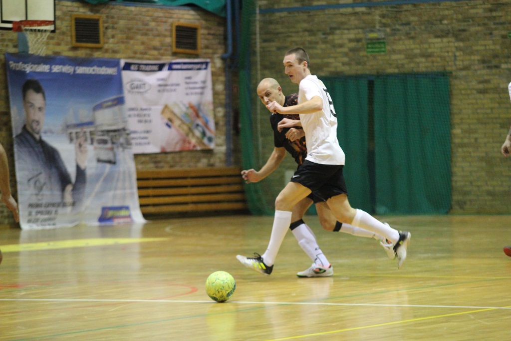 1. LLH: lider sprowadzony na ziemię przez Wietrzak Team