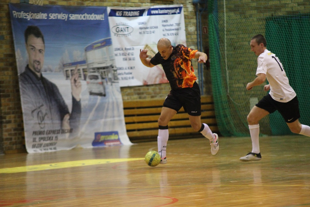 1. LLH: lider sprowadzony na ziemię przez Wietrzak Team