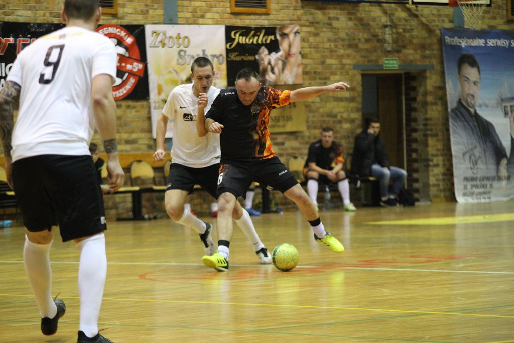 1. LLH: lider sprowadzony na ziemię przez Wietrzak Team