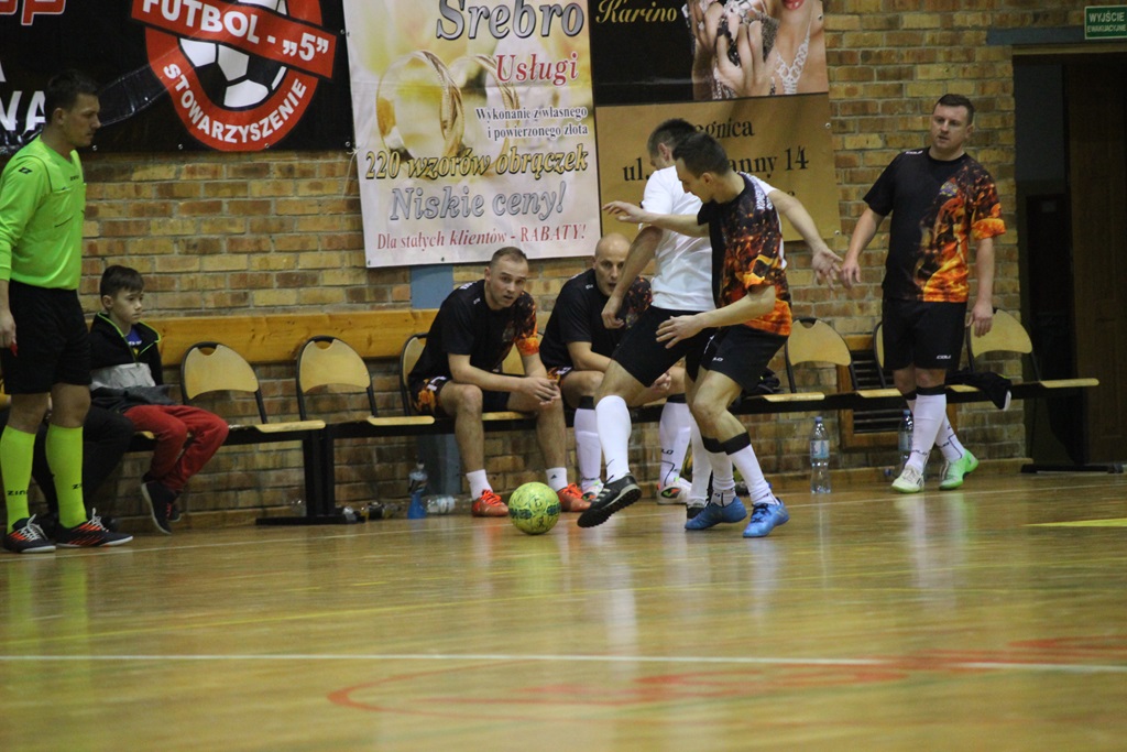 1. LLH: lider sprowadzony na ziemię przez Wietrzak Team