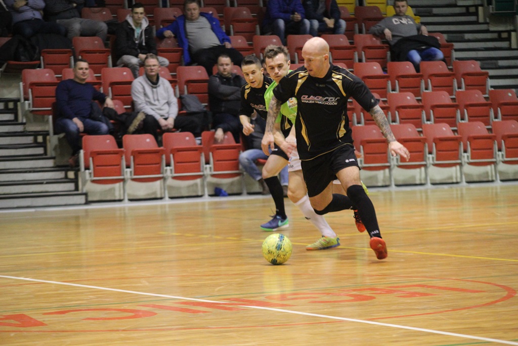 1. LLH: lider sprowadzony na ziemię przez Wietrzak Team