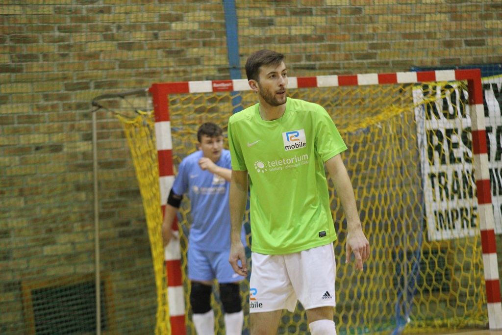 1. LLH: lider sprowadzony na ziemię przez Wietrzak Team