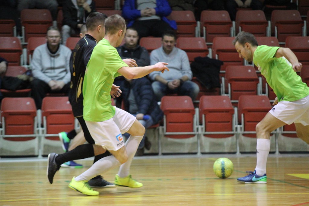 1. LLH: lider sprowadzony na ziemię przez Wietrzak Team