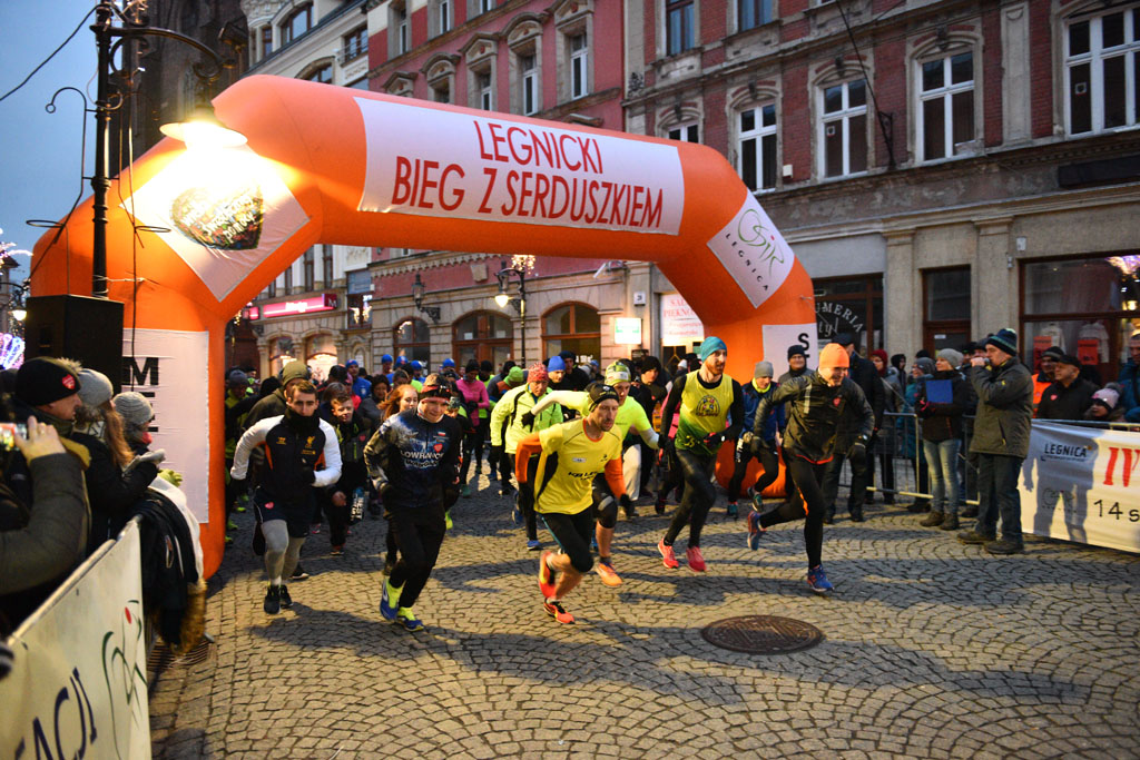 Pobiegli z serduszkiem dla Wielkiej Orkiestry Świątecznej Pomocy