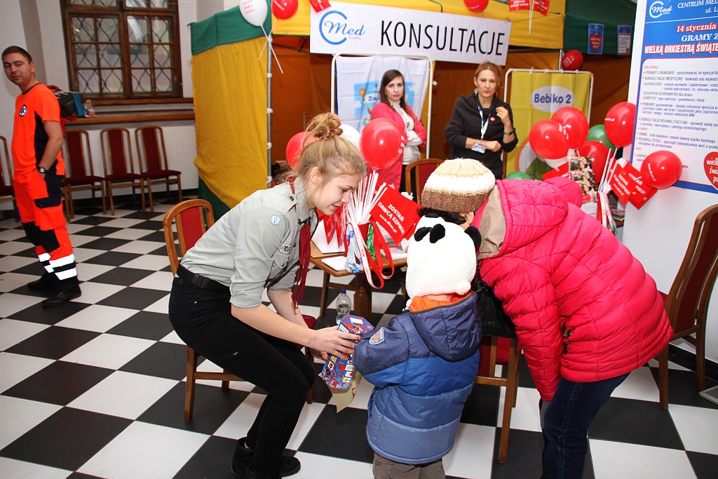 Kąpiel morsów i pokazy starych aut uatrakcyjniają 26. finał WOŚP