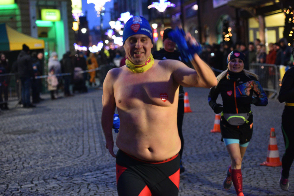 Pobiegli z serduszkiem dla Wielkiej Orkiestry Świątecznej Pomocy