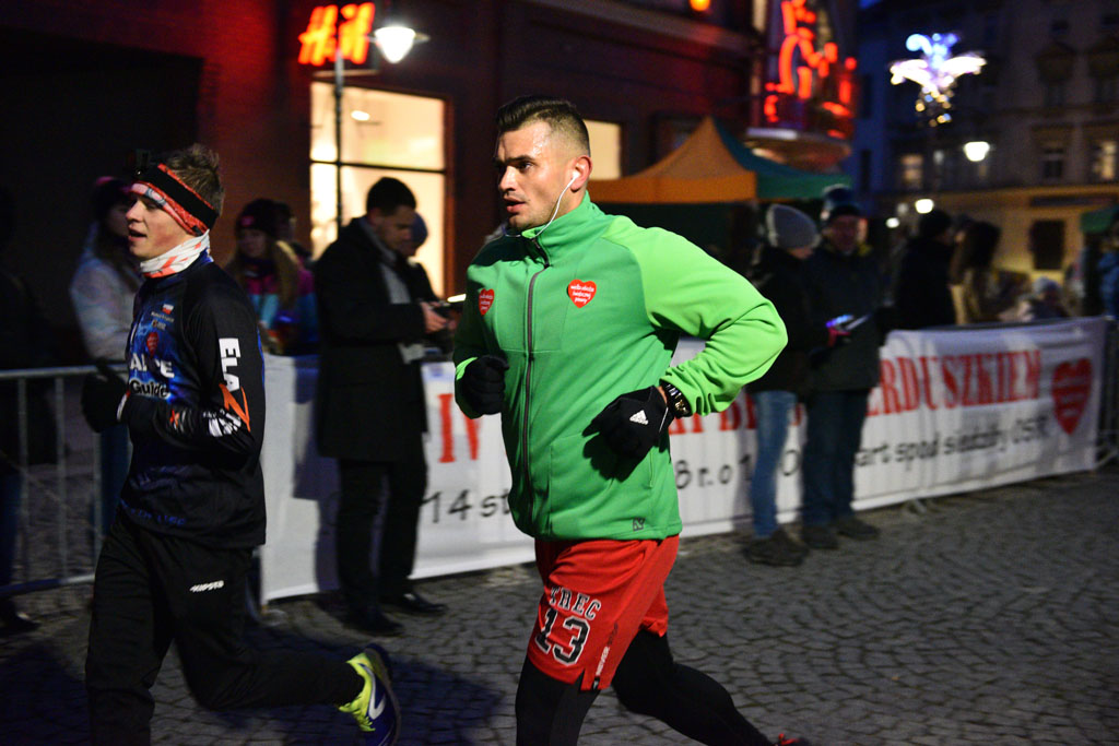 Pobiegli z serduszkiem dla Wielkiej Orkiestry Świątecznej Pomocy