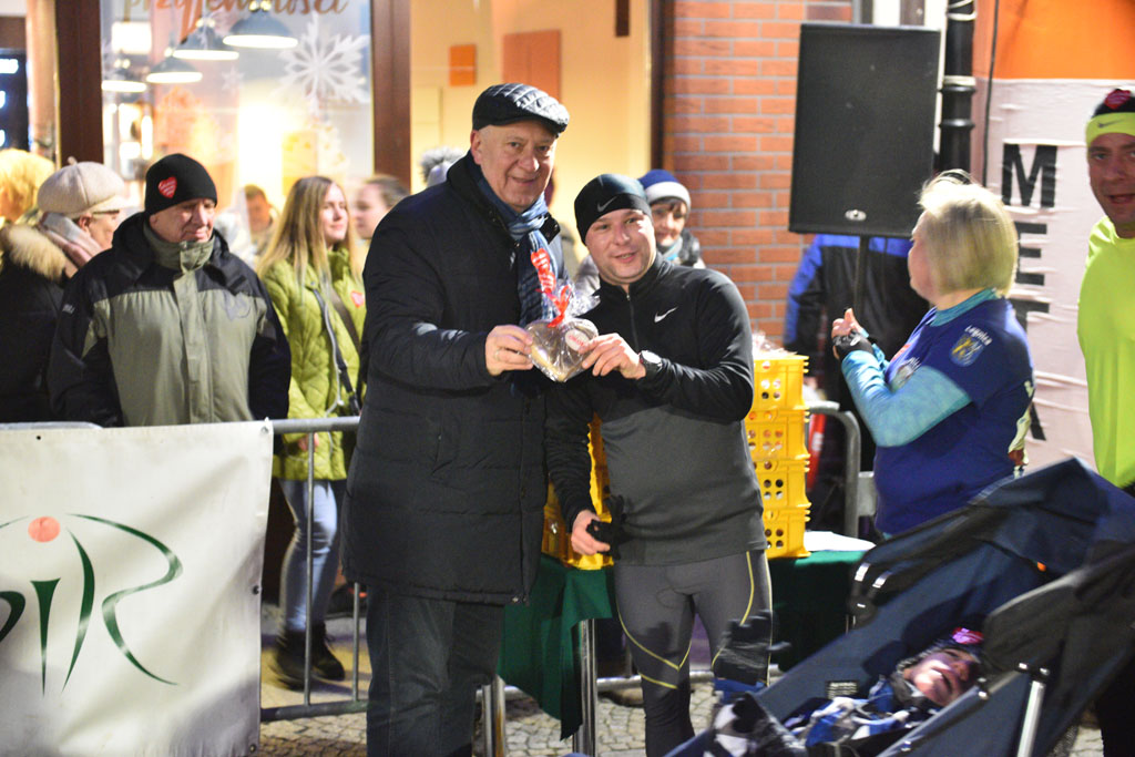 Pobiegli z serduszkiem dla Wielkiej Orkiestry Świątecznej Pomocy