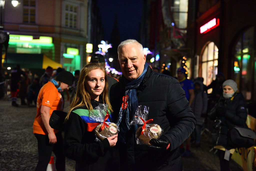 Pobiegli z serduszkiem dla Wielkiej Orkiestry Świątecznej Pomocy