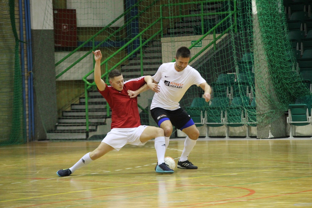 1. LLH: Fire, Wietrzak Team i FutbolCentrum zagrają o medale