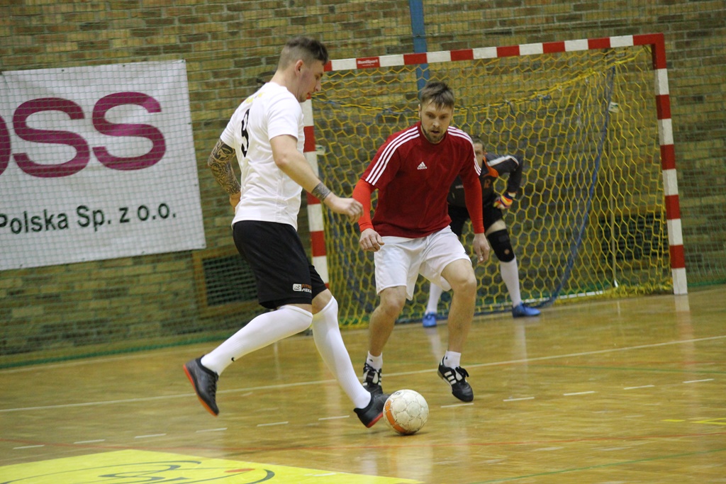 1. LLH: Fire, Wietrzak Team i FutbolCentrum zagrają o medale