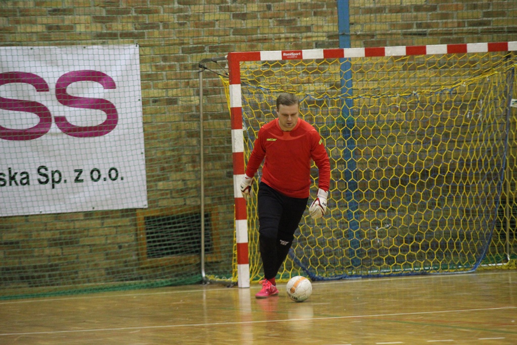 1. LLH: Fire, Wietrzak Team i FutbolCentrum zagrają o medale