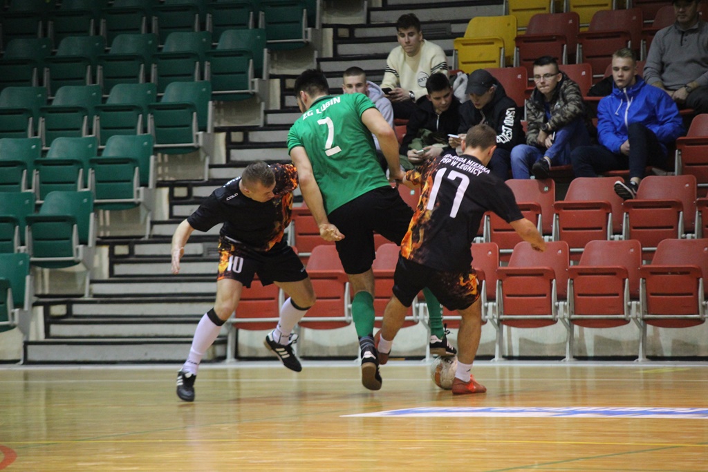 1. LLH: Fire, Wietrzak Team i FutbolCentrum zagrają o medale
