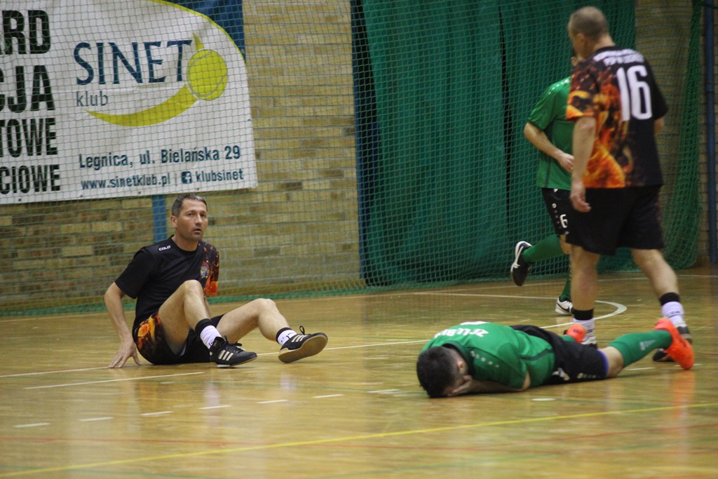 1. LLH: Fire, Wietrzak Team i FutbolCentrum zagrają o medale