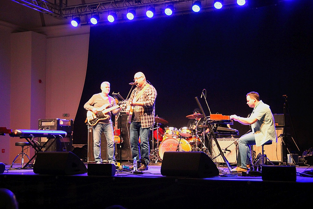 Dużo Zdrowej Wody dla ochłody. Wcześniej Faza Blues