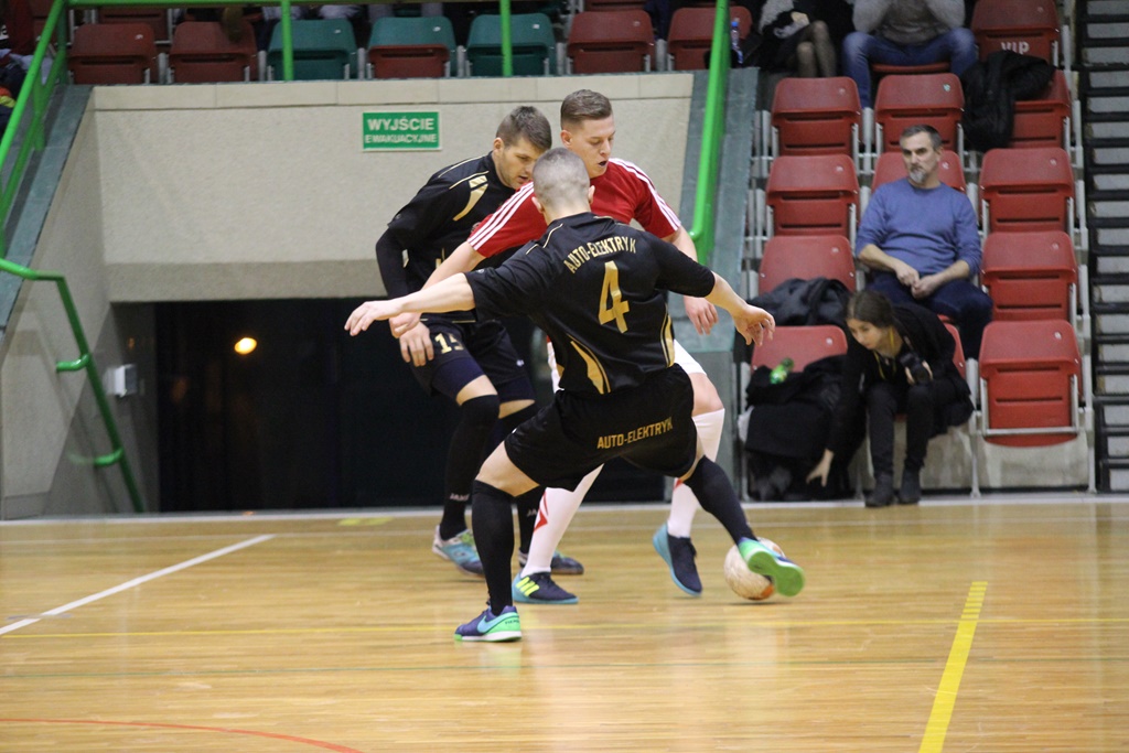 1. LLH: FutbolCentrum i Wietrzak Team dogonili Auto-Elektryka