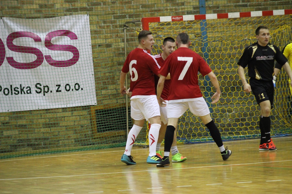 1. LLH: FutbolCentrum i Wietrzak Team dogonili Auto-Elektryka