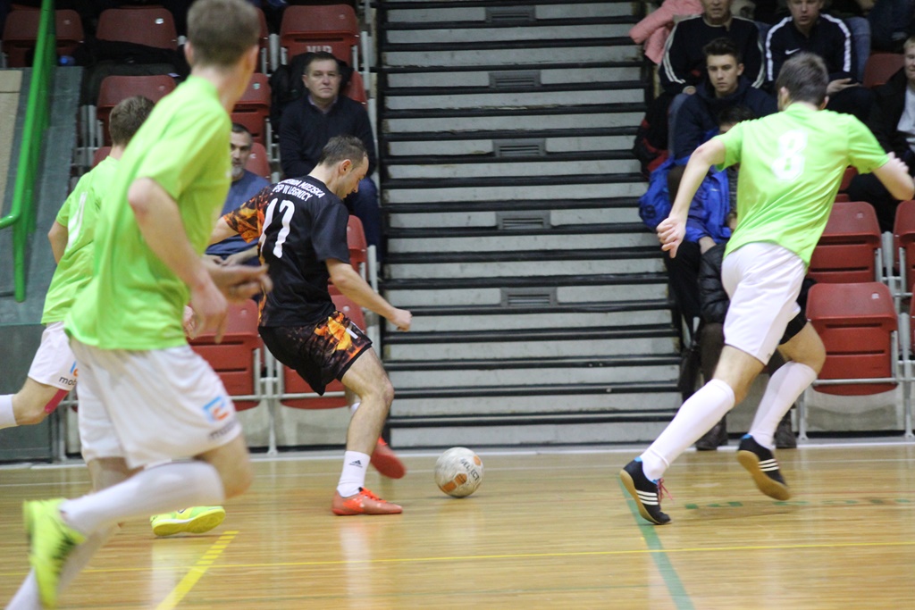 1. LLH: FutbolCentrum i Wietrzak Team dogonili Auto-Elektryka