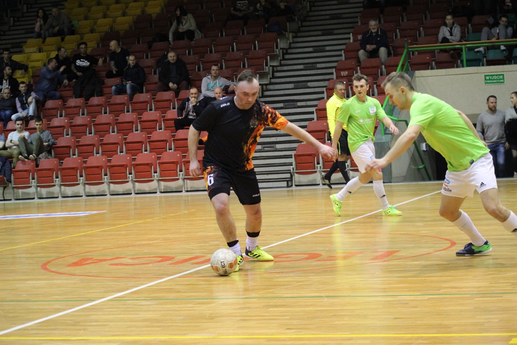 1. LLH: FutbolCentrum i Wietrzak Team dogonili Auto-Elektryka