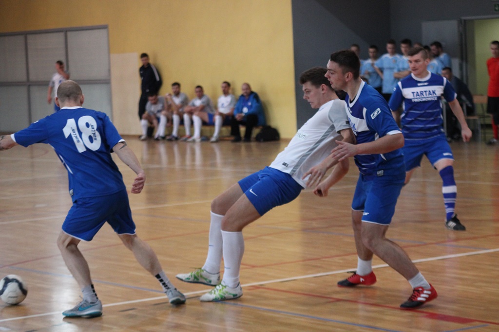 Piłkarski puchar wójta gminy Kunice pojechał do Roztoki