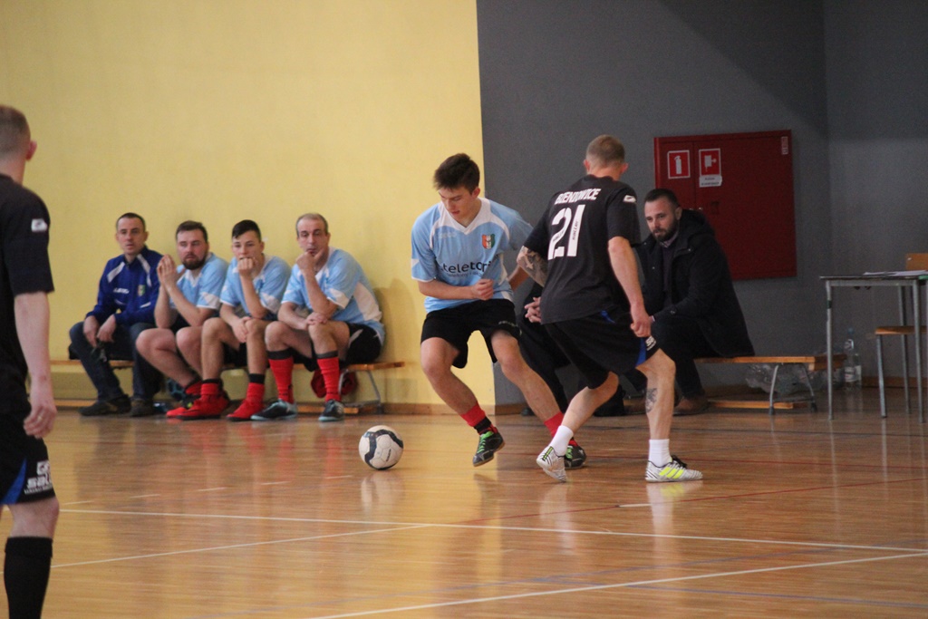 Piłkarski puchar wójta gminy Kunice pojechał do Roztoki