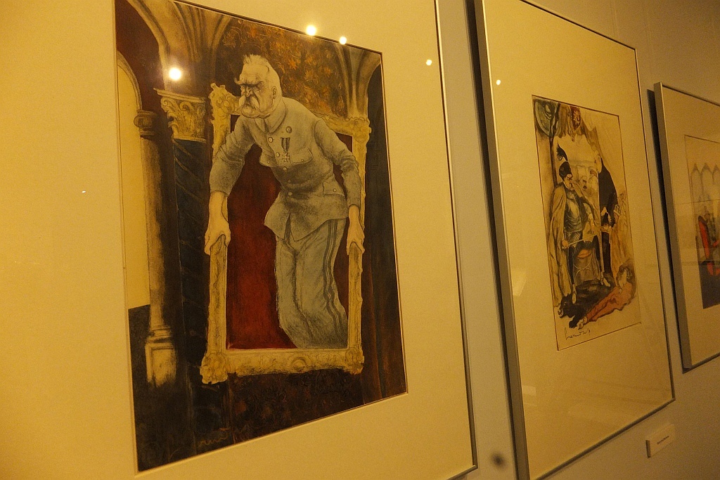 Karykatury marszałka Józefa Piłsudskiego w legnickim muzeum