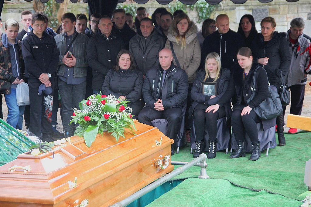 Pogrzeb Andrzeja Hodany. Cenionego trenera żegnały tłumy
