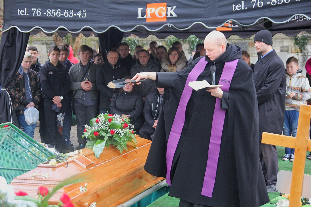 Pogrzeb Andrzeja Hodany. Cenionego trenera żegnały tłumy