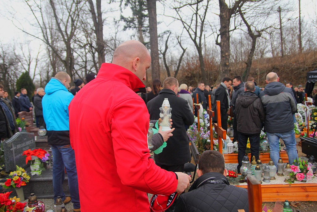 Pogrzeb Andrzeja Hodany. Cenionego trenera żegnały tłumy