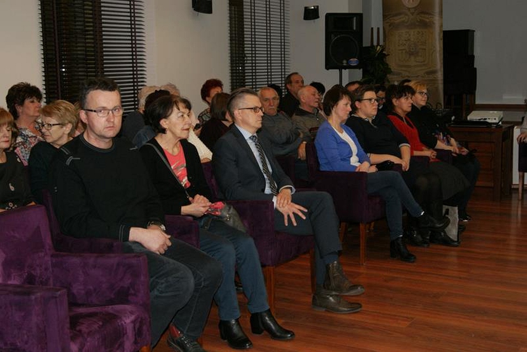 Wystawa „Święta Jadwiga i Jej Śląsk” gości w Prochowicach