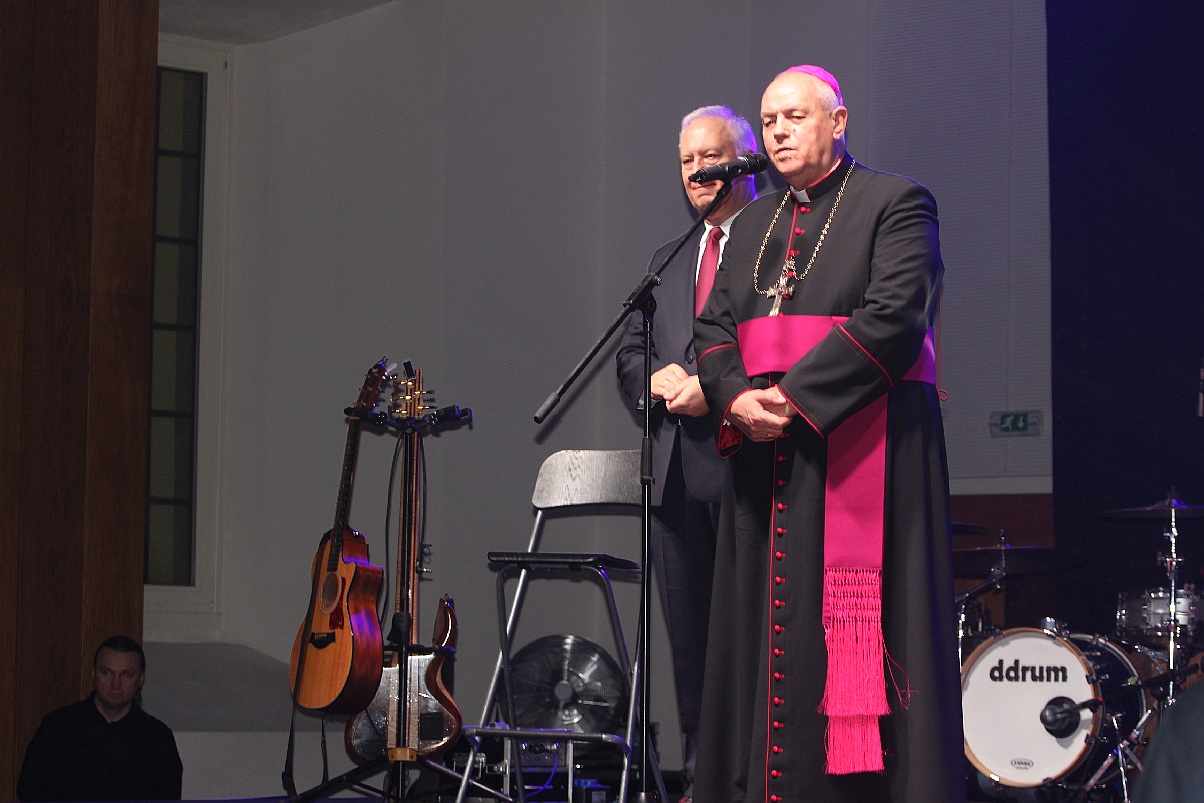 Legnicka Książka Roku 2017 i koncert Ani Wyszkoni